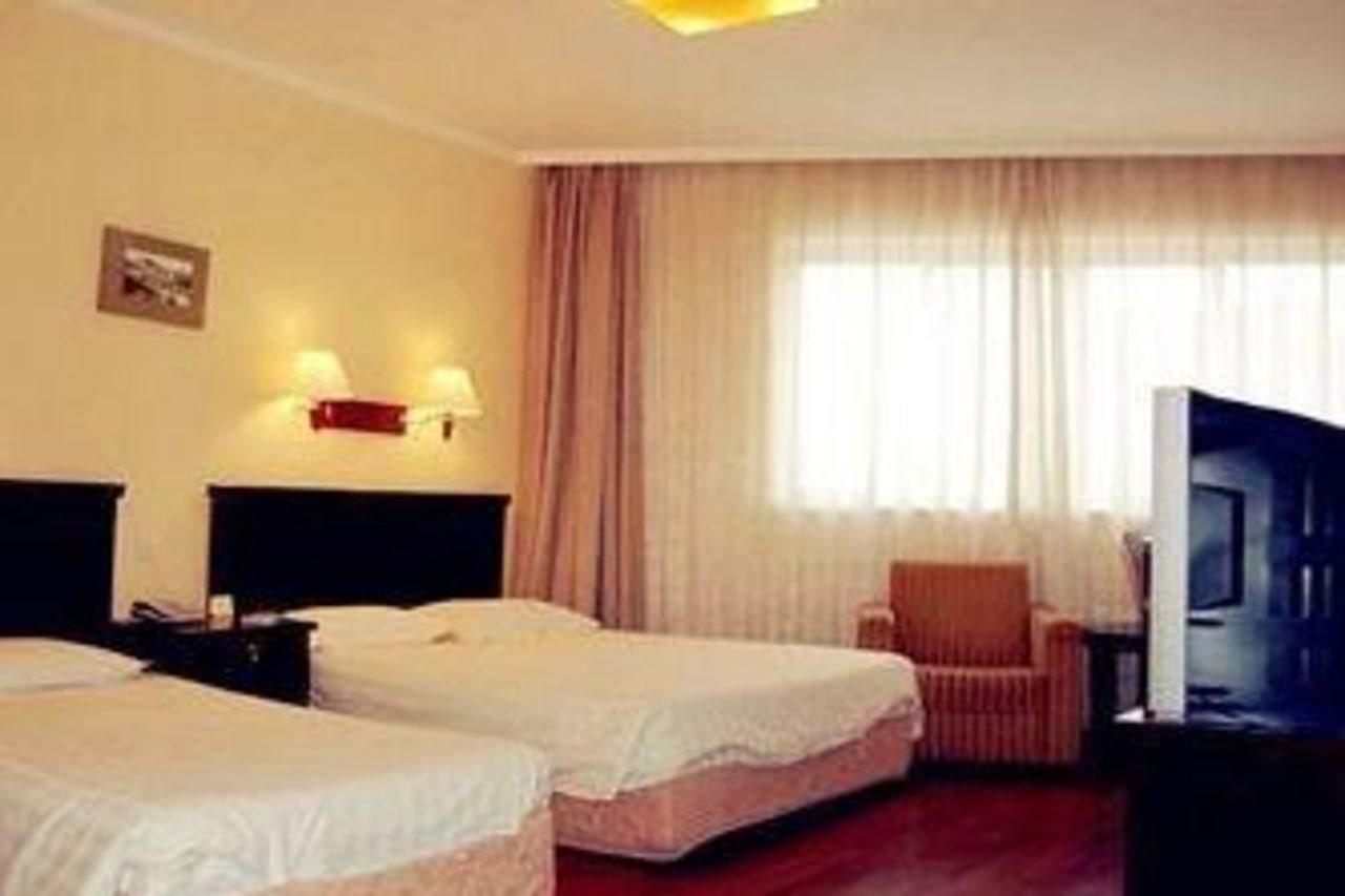 Lakeside Holiday Inn Shanghai Exterior foto